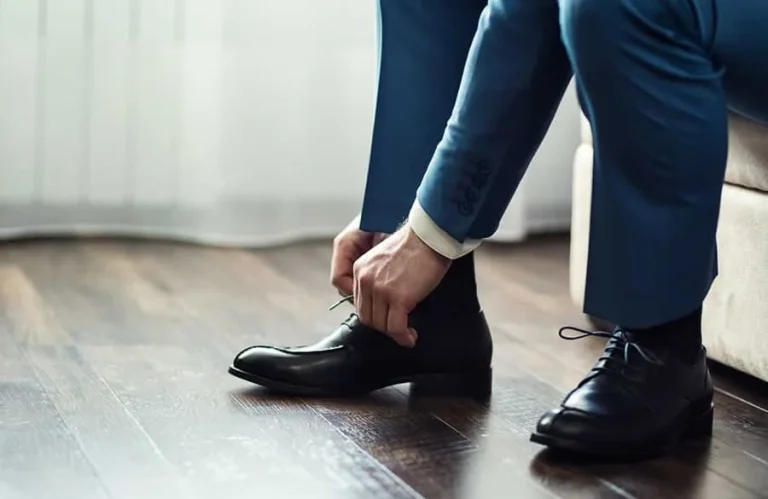 چرم در تولید کیف و کفش راه های نگهداری و حفظ کیف و کفش چرمی برای طول عمر بیشتر