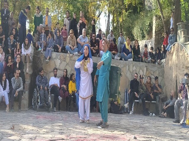 نمایش آثار حوزه ایثار و شهادت در جشنواره تئاتر خیابانی مریوان