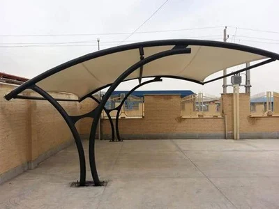 What is the feature and area of ​​the car parking canopy
