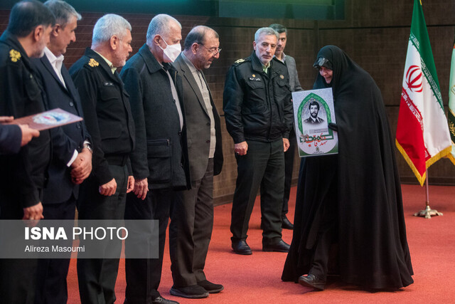 سردار رادان: اولین هدف دشمن کسانی است که با آن ها رو در رو جنگیدند