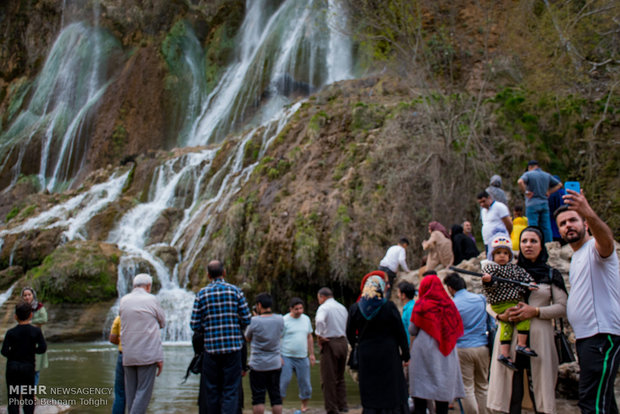 سفر به ۷ آبشار رویایی لرستان