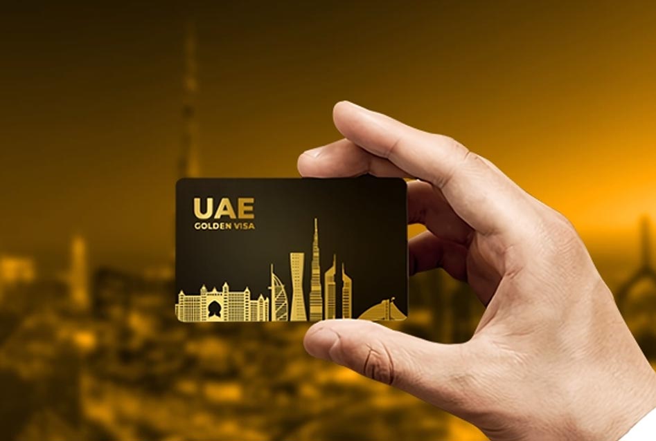 گلدن ویزای امارات چیست؟ (UAE Golden Visa Explained)