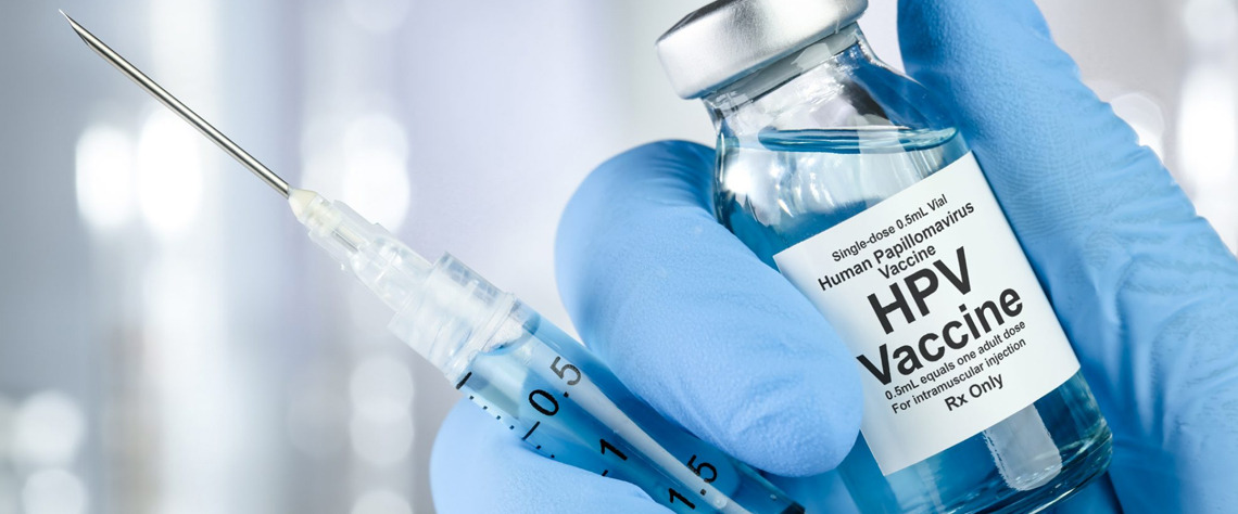 بررسی وضعیت سلامت و سابقه واکسیناسیون