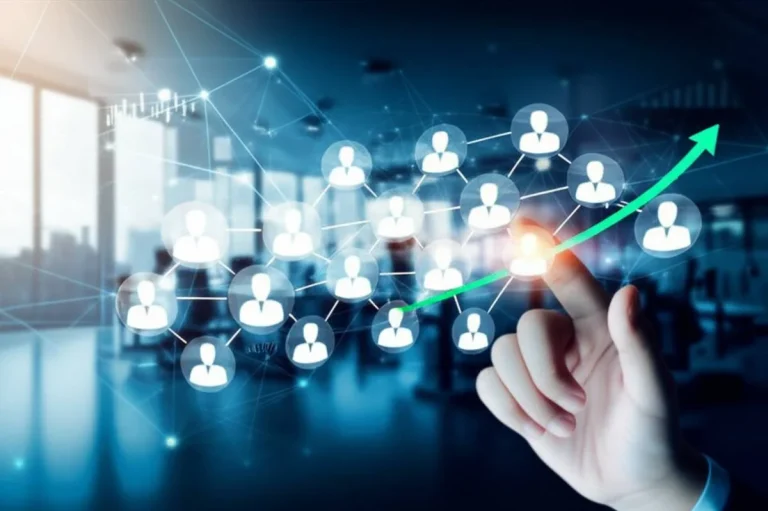 آموزش پیاده سازی CRM در شرکت های خدماتی